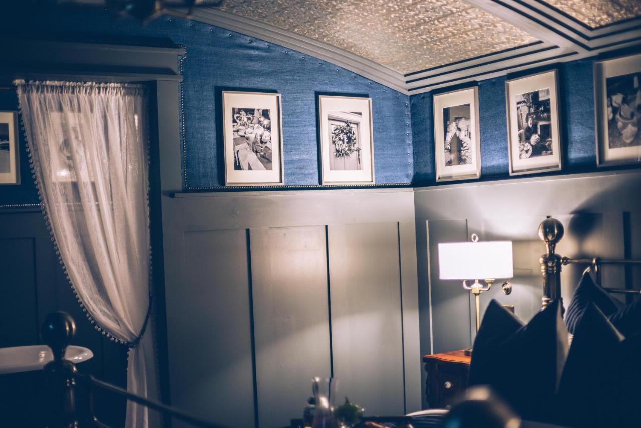 Sheddington Manor - 2 Bedroom Guest House & Cinema Belfast Buitenkant foto