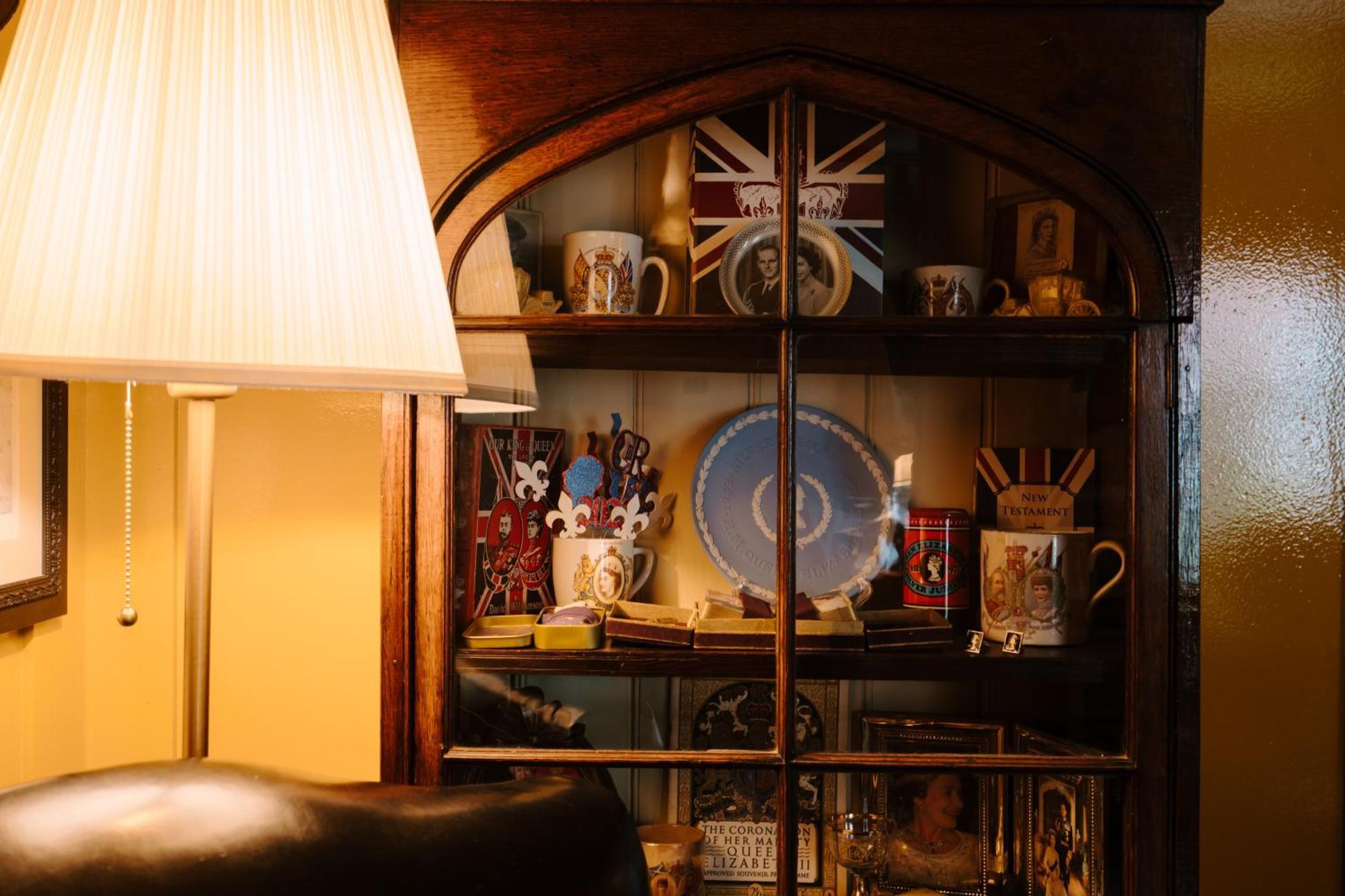 Sheddington Manor - 2 Bedroom Guest House & Cinema Belfast Buitenkant foto