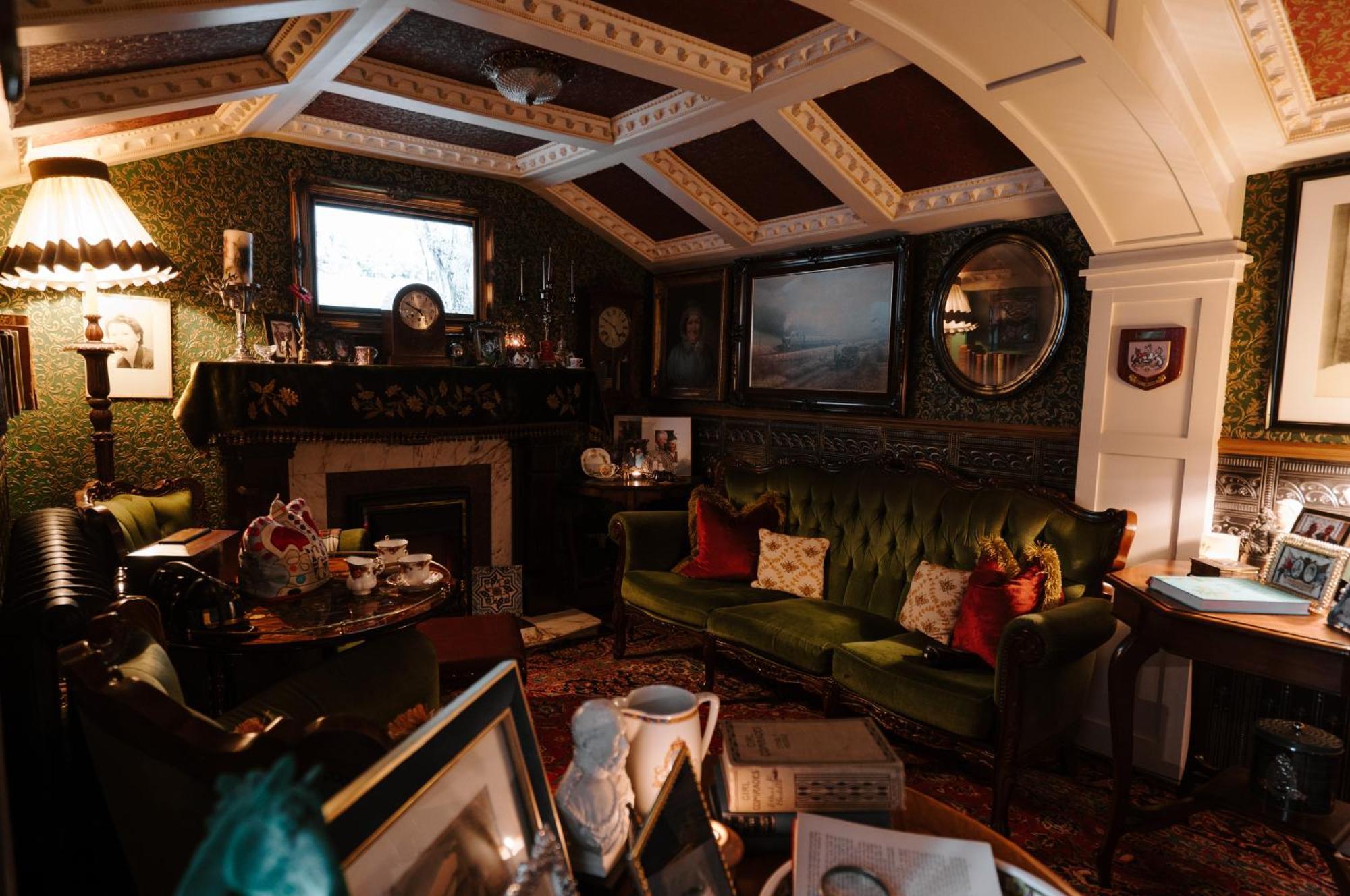 Sheddington Manor - 2 Bedroom Guest House & Cinema Belfast Buitenkant foto