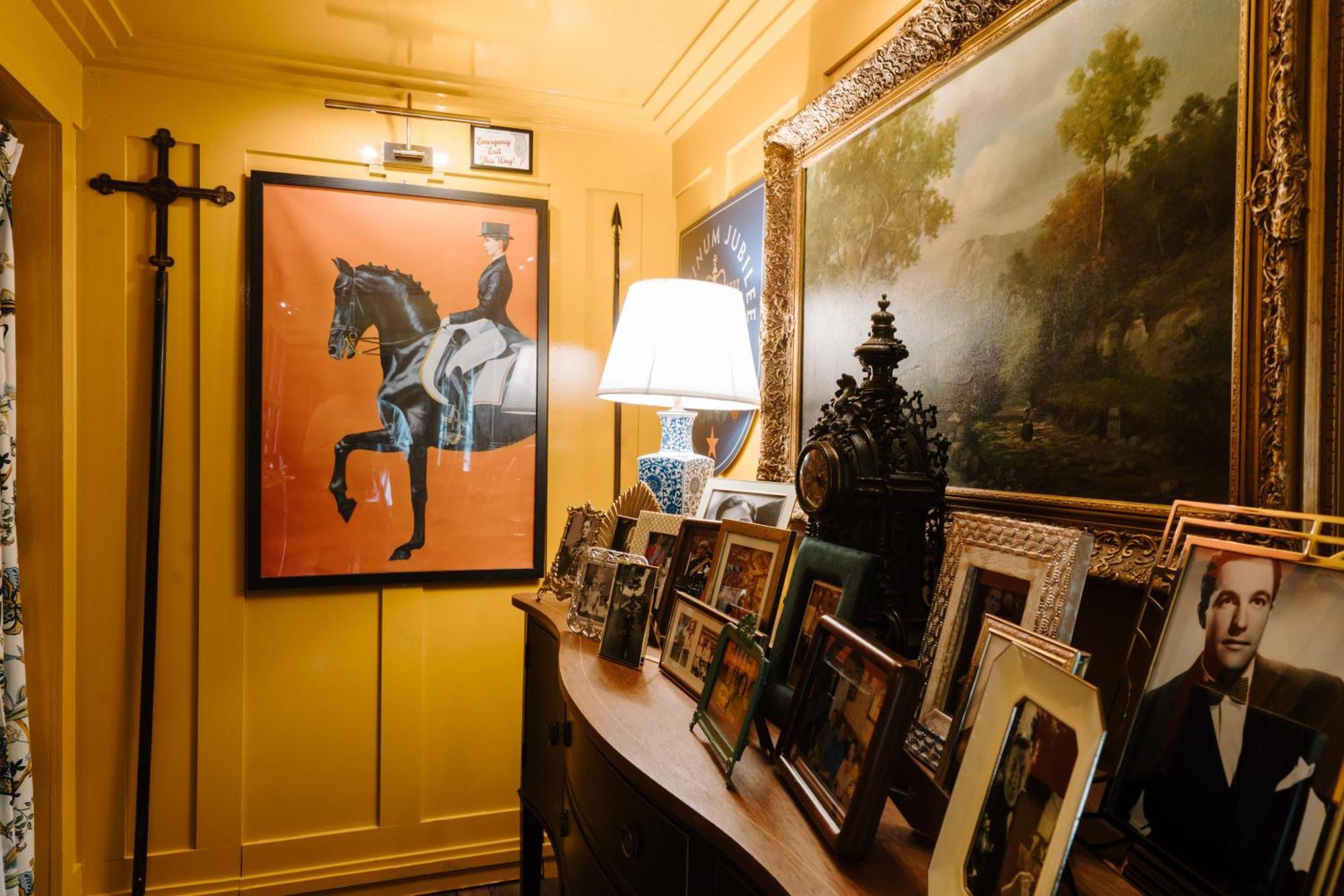 Sheddington Manor - 2 Bedroom Guest House & Cinema Belfast Buitenkant foto